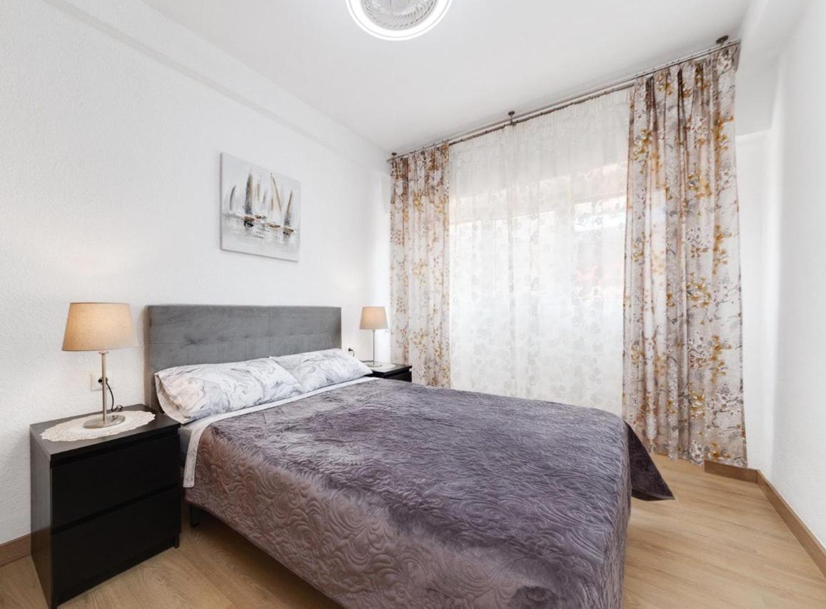 Comfortable Apartment With Wi-Fi Alicante Zewnętrze zdjęcie